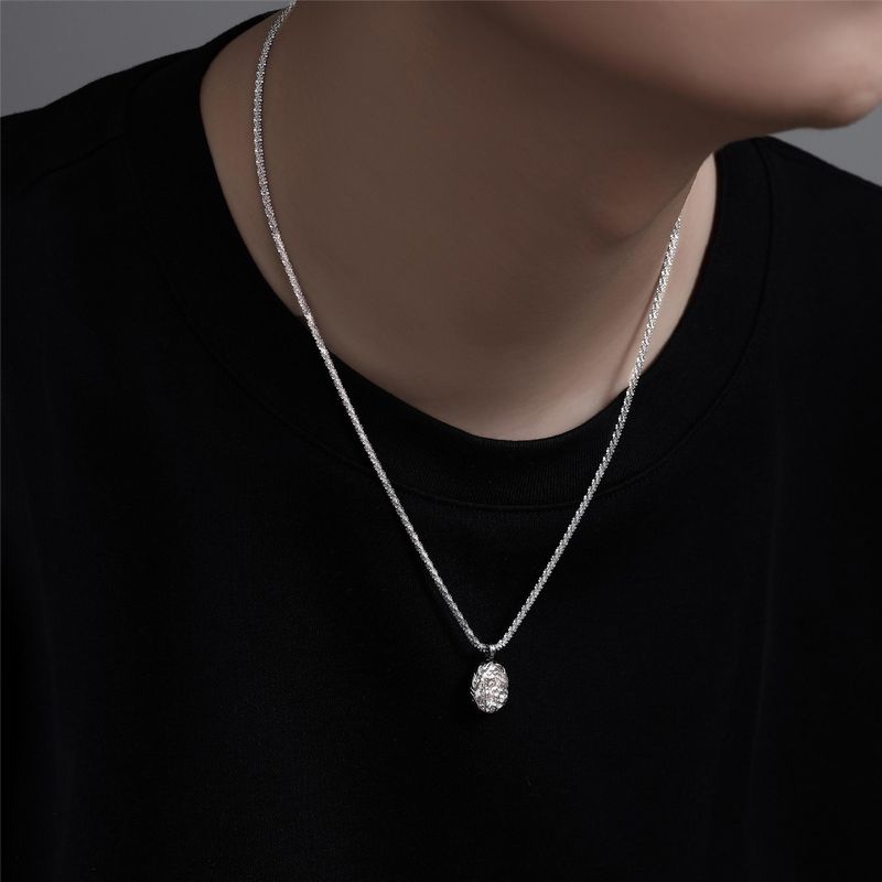 Collana con ciondolo rotondo geometrico scintillante alla moda, collana con catena a clavicola leggera e di lusso, accessori per donna_voghion.com