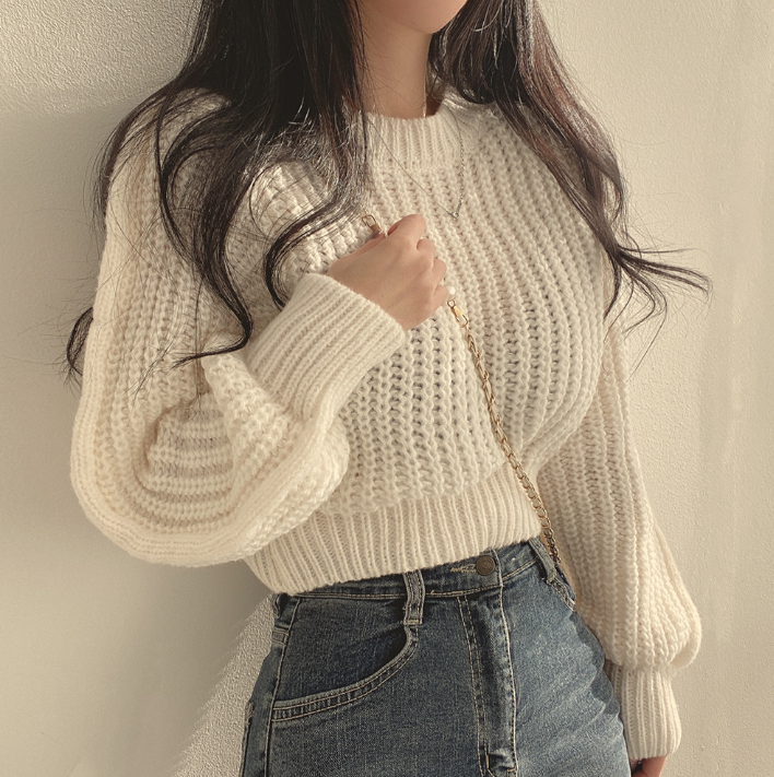 Pull oversize à manches bouffantes – Haut en tricot doux et confortable pour femme (coupe oversize, texture duveteuse, rose/beige/noir, essentiel automne/hiver)_voghion.com