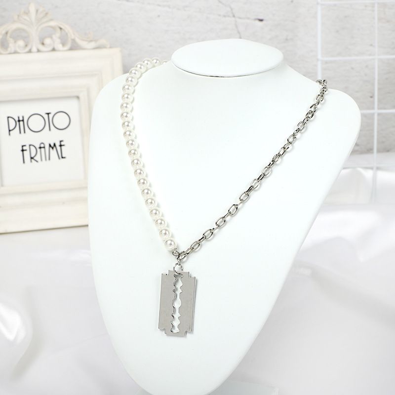 Nuovi gioielli creativi con perle per le donne, collana con ciondolo modello lama semplice_voghion.com