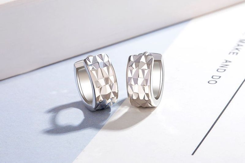 Orecchini unisex alla moda, convessi, lucidi, larghi, con taglio pendolare_voghion.com