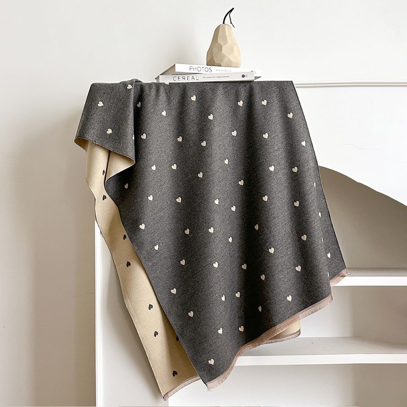 Autumn And Winter Heart-pattern Color-block Fashion Double-sided Warm Scarf, Air-conditioning Neck Warmer, Shawl_voghion.com