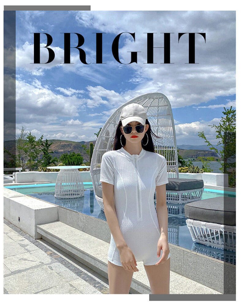 Einteiliger Badeanzug im Strandstil für Damen mit Bauchkontrolle, schwarz-weiße Badeshorts mit halbem Reißverschluss_voghion.com