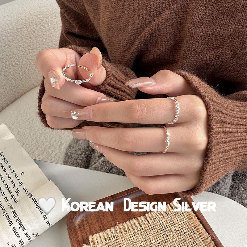 S Pure Silver Irregular Diamond-Studded Heart For Women, Simple And Delicate, Unique Heart-Shaped Push-Pull Design Ring_voghion.com