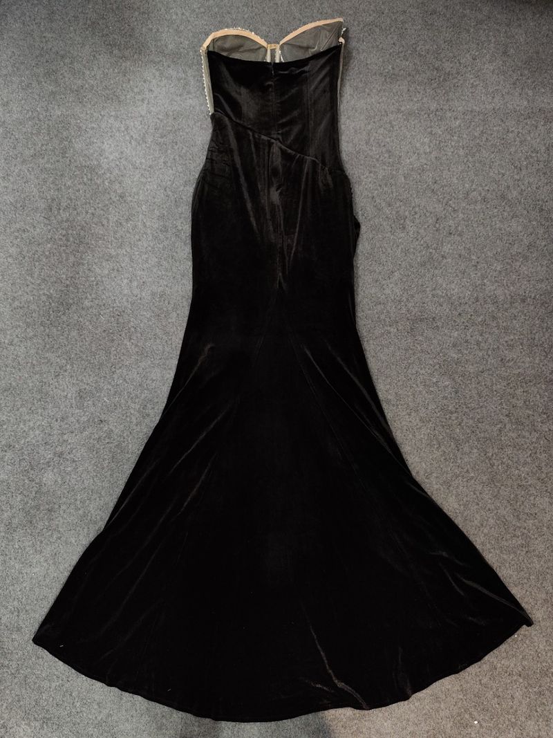 Elegantes Meerjungfrauen-Abendkleid aus Samt mit aufwendiger Perlenstickerei – Korsett mit tiefem V-Ausschnitt für Partys, Bankette und besondere Anlässe_voghion.com