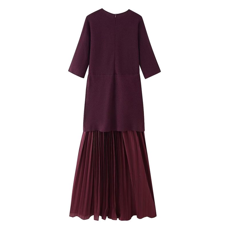 Abito da donna in maglia patchwork con scollo tondo e maniche corte_voghion.com