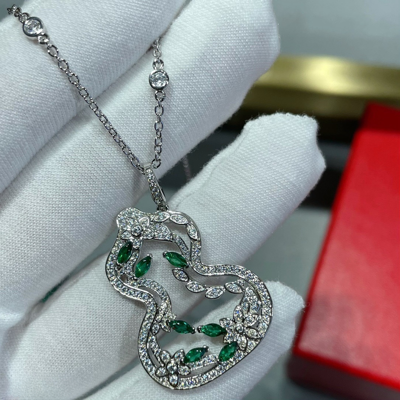 Designer's Classic Women's CNC Sculpture Full Diamond V Golden Vine Gourd Necklace with Rose Gold Plated Hollow Collar Chain_voghion.com