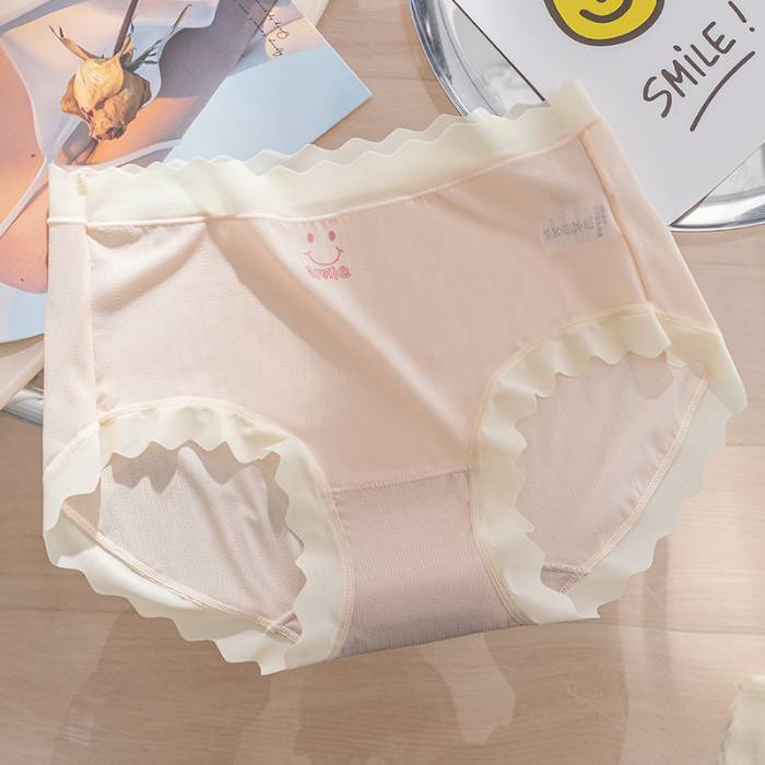2024 new lace ice breathable large size smiling face pure non-trace silk antibacterial ice underwear_voghion.com