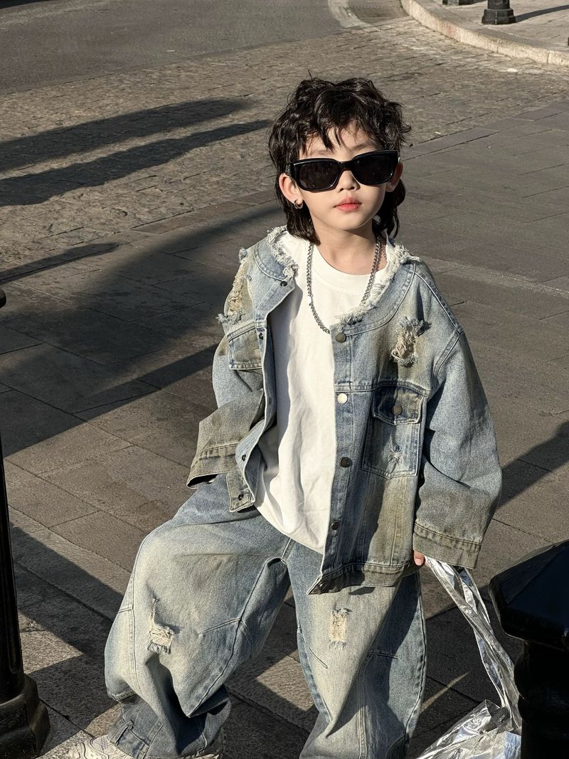 Giacca in denim strappato alla moda, stile coreano, per bambini, primavera 2025, modello vecchio stile, lavato, elegante_voghion.com