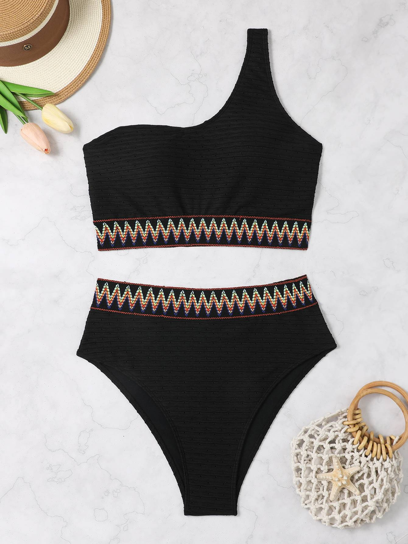Women's solid color special fabric split swimsuit, chubby sister fashionable swimsuit_voghion.com