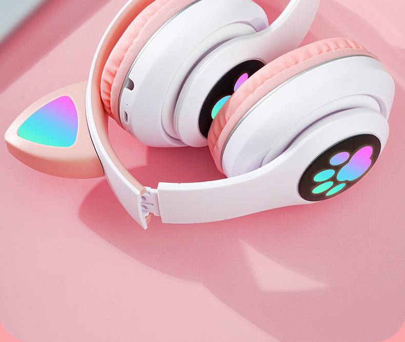 Casque Bluetooth sans fil à oreilles de chat avec design pliable et boutons multifonctions colorés_voghion.com