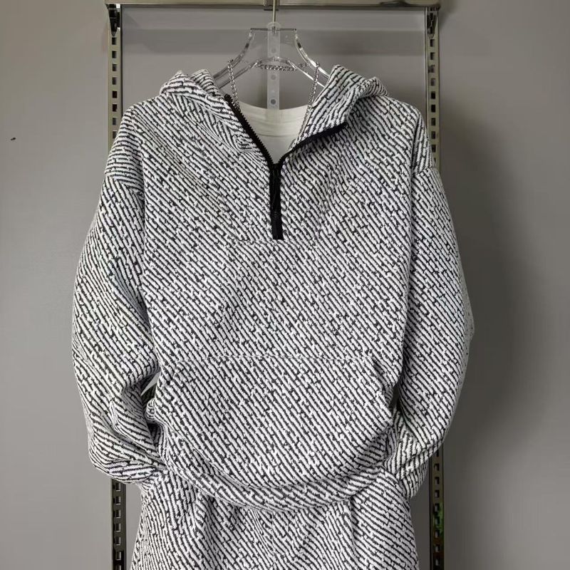 Completo da uomo con felpa e pantaloni da jogging in filo d'argento foderati in pile - Pullover invernale con cappuccio e pantaloni, completo due pezzi dalla vestibilità ampia_voghion.com