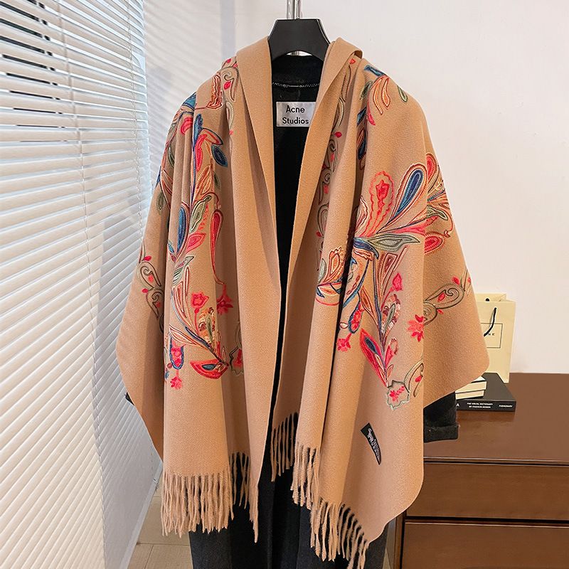 Viaggio autunnale e invernale a Xizang Phoenix tail anacardio cashmere sciarpa calda stile nazionale ricamo nappa scialle_voghion.com