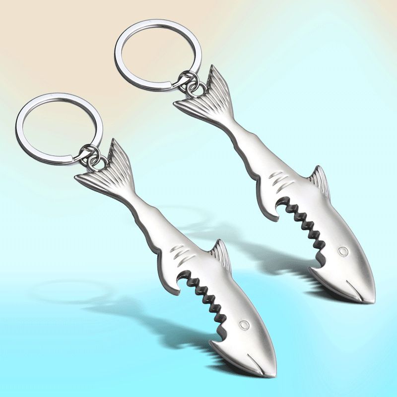 Portachiavi creativo a forma di squalo, pratico regalo promozionale, ciondolo apribottiglie a forma di vita marina_voghion.com