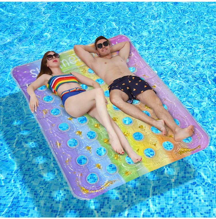 Chaise longue gonflable double dégradé arc-en-ciel – Maille pailletée et oreiller rembourré (PVC écologique 200 cm, robuste pour piscine et plage)_voghion.com