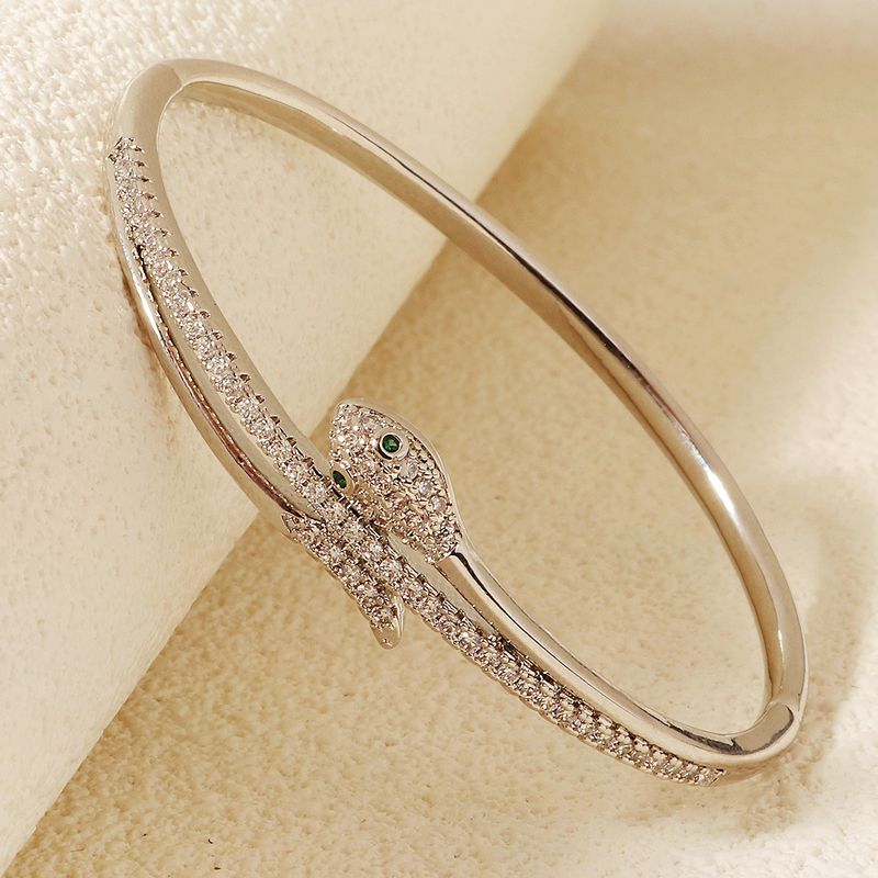 Bracciale aperto con chiodo di diamanti da donna, gioielli per cene di nozze, gioielli di lusso di nicchia, bracciale con zirconi leggeri_voghion.com