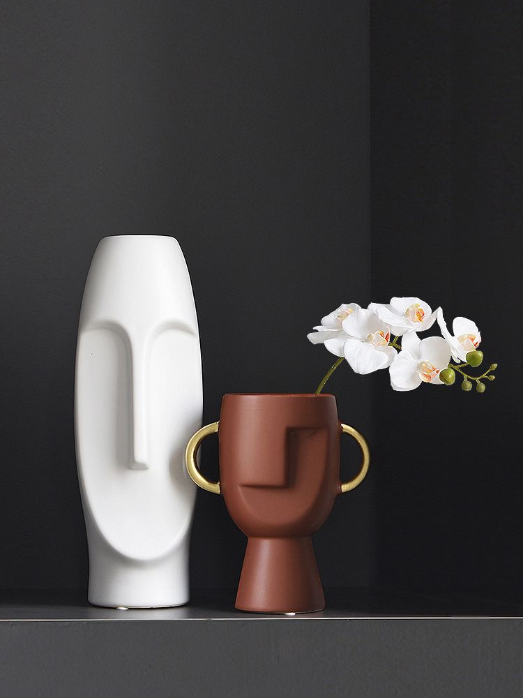 Moderno modello minimalista per la stanza del vino, espositore artistico per la casa, ornamenti decorativi in ceramica, disposizione creativa del designer_voghion.com