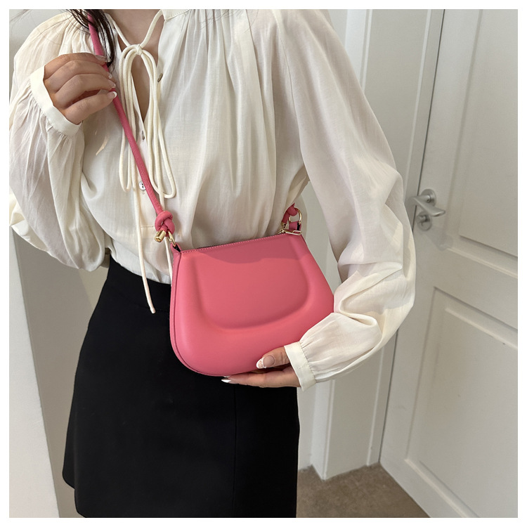 Borsa a tracolla 2024 nuova PU moda popolare tinta unita temperamento ascellare borsa a tracolla alla moda da donna invernale_voghion.com