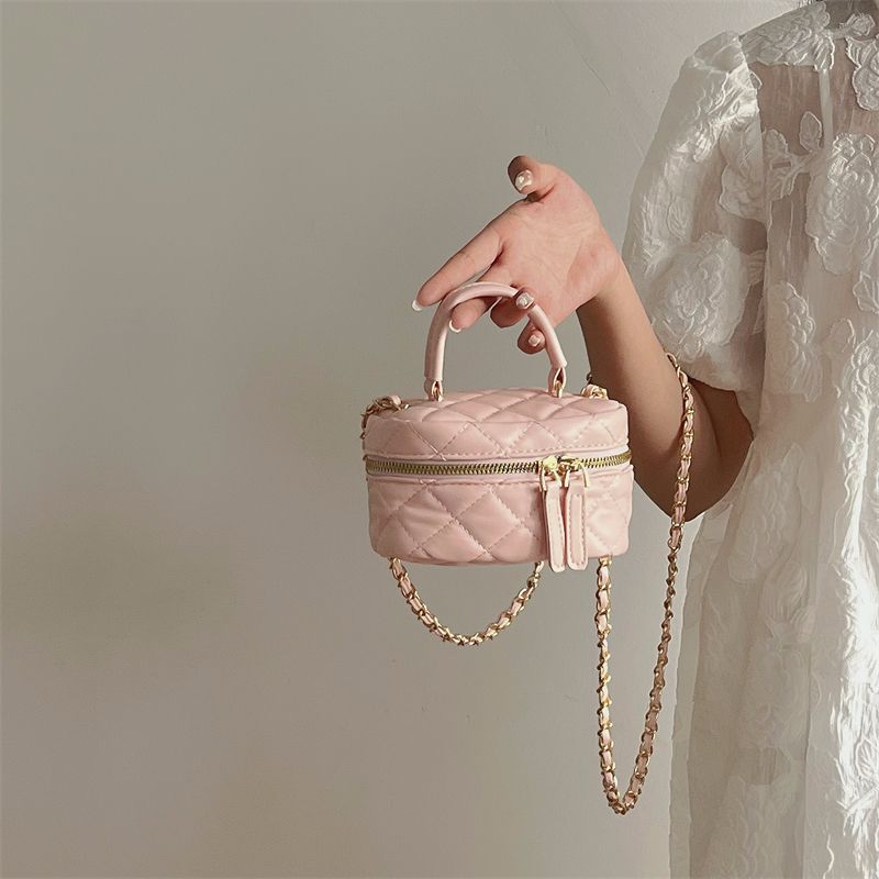 Xiaoxiangfeng Moda Donna 2024 Nuova Catena Portatile Versatile Mini Borsa a Tracolla con Bocca a Spalla Rossa_voghion.com