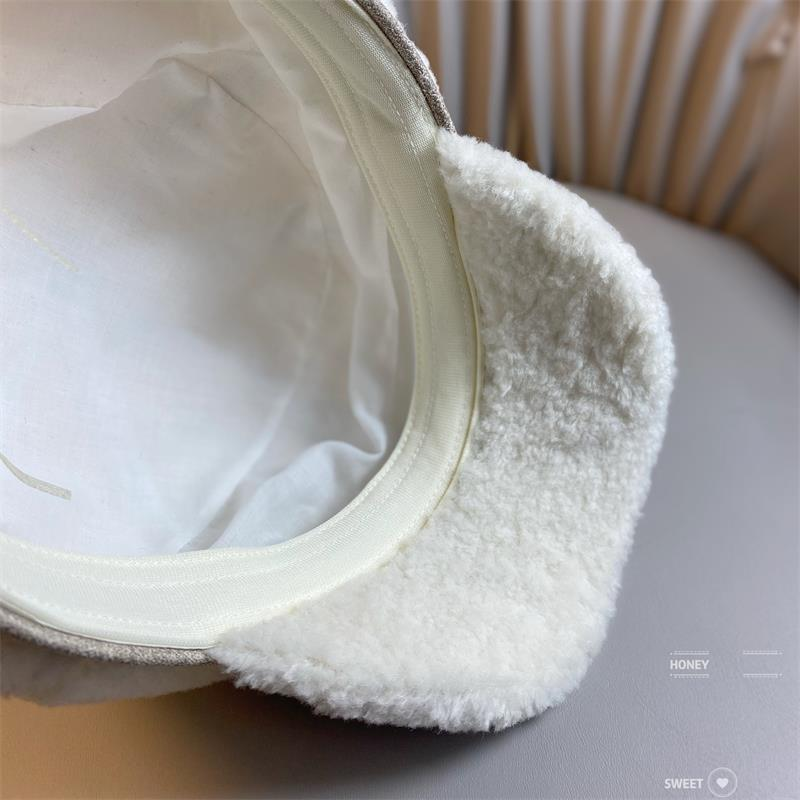 Horn Cap weiblech Plüsch verdickt waarm Hierscht a Wanter Madame Inten Zong Cap Koreanesch Versioun vun der Gezei vun Moud wëll Wanter Bud Cap_voghion.com