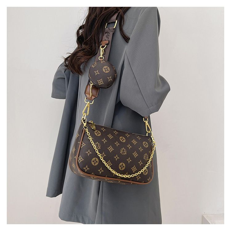 Borsa da donna 2024 nuova borsa a tracolla stampata popolare piccola quadrata versatile tracolla larga borsa da donna a spalla singola_voghion.com