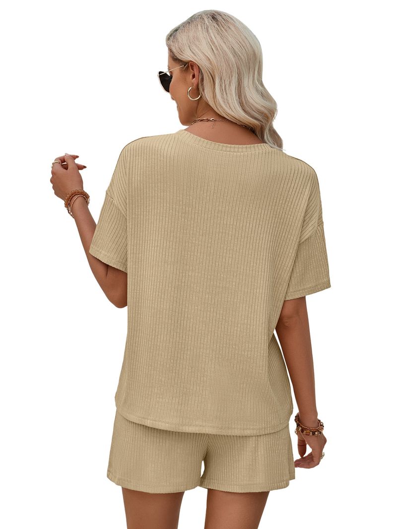 women's clothing casual style loose round neck solid color short-sleeved tops and shorts suits_voghion.com