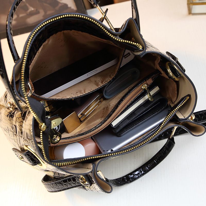 Wassereimer Damen 2024 Neue Mode Schlangenmuster Handtasche für Damen Handgroße Kapazität Luxus Einzelschulter_voghion.com