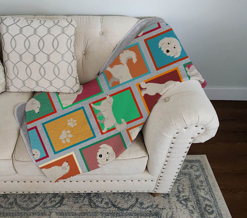 Lots of Great Pyrenees Quilted Blanket 50x60 Artwork Pattern Quilted Throw Blanket for Bed, Couch, Sofa, Soft and Lightweight_voghion.com