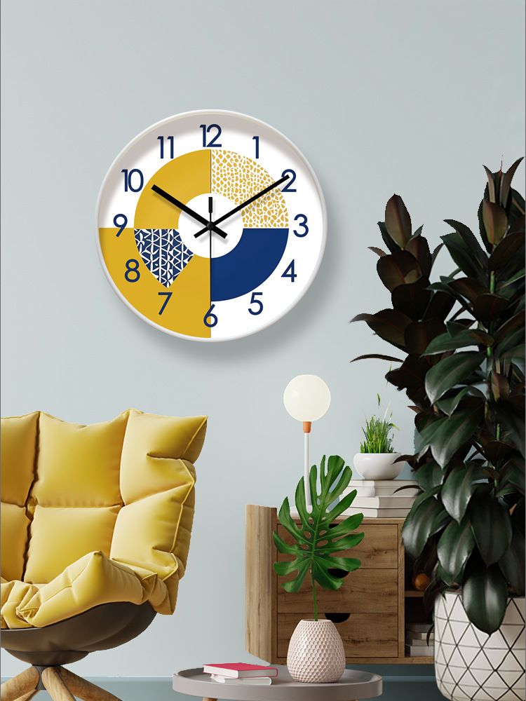 Yipula 7017 Leise, einfache nordische, moderne, kreative Wanduhr für das Wohnzimmer zu Hause_voghion.com