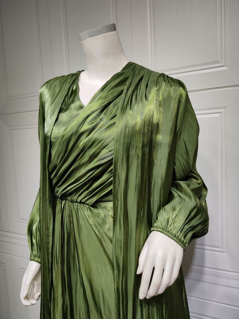 Damenbekleidung Helles Seidenkleid Dubai Robe Mode Abaya Weicher Zweiteiler_voghion.com