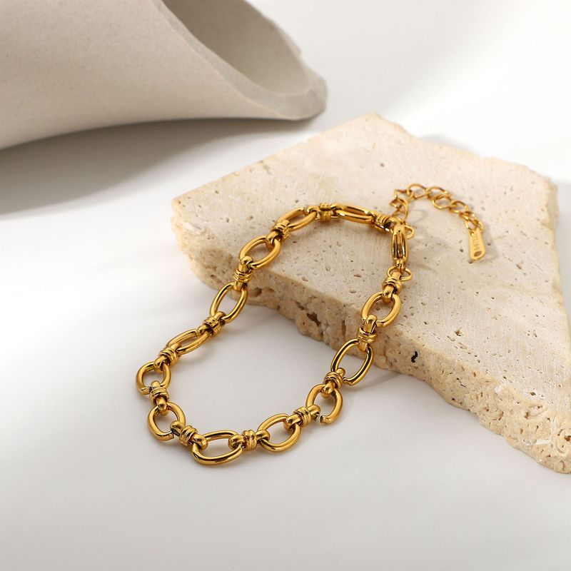 Narrow Chain Cross Buckle On The Internet, Same Style Gold-plated Stainless Steel Fashionable Women's Popular Bracelet_voghion.com