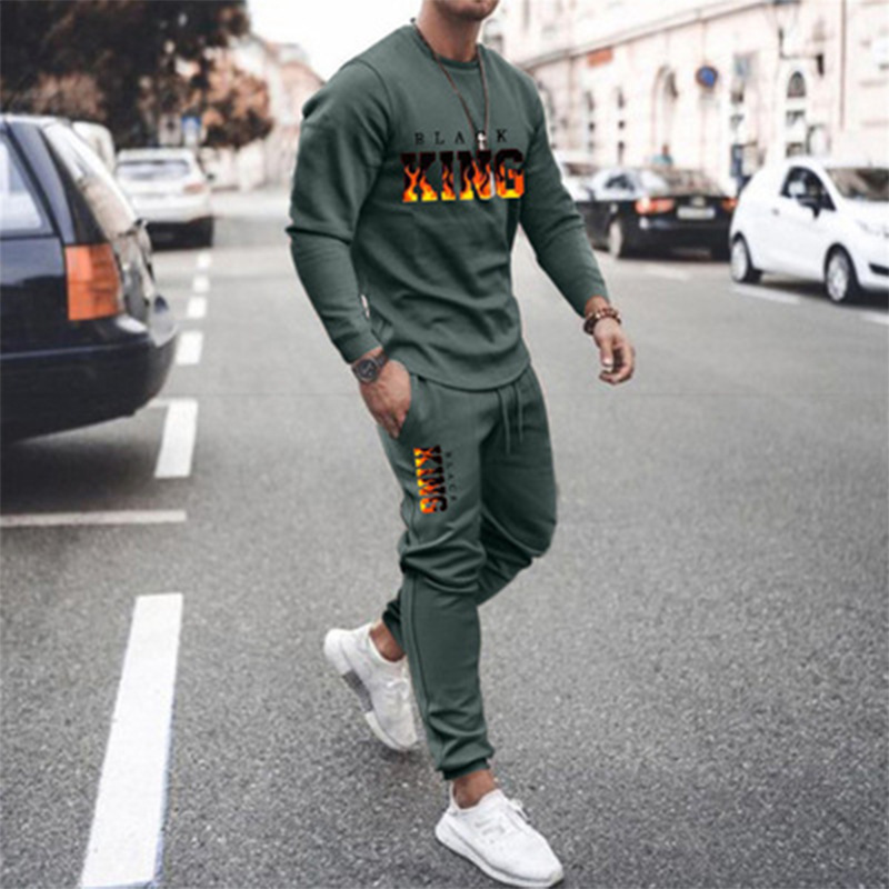 Completo da uomo a maniche lunghe The King, primavera autunno, felpa con stampa 3D, completo da uomo, abbigliamento sportivo oversize, set da 2 pezzi, outfit da uomo_voghion.com