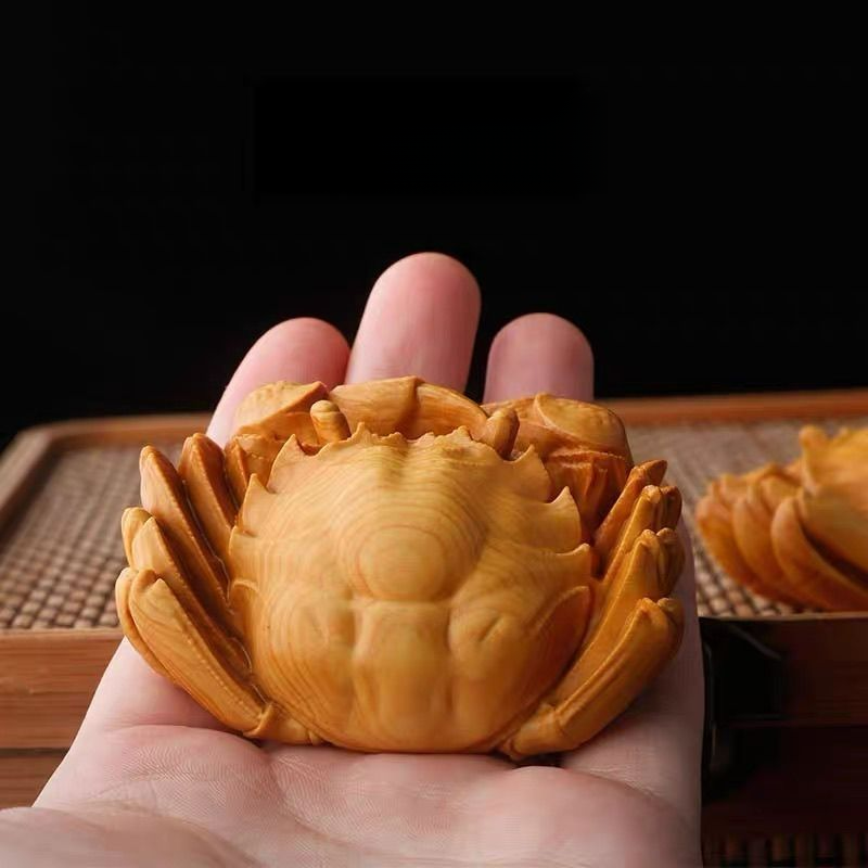 Thuja Wood Carving Handheld Piece For Playing With, Wealth-Attracting Crab, Men's Portable Plaything, Eight Directions_voghion.com