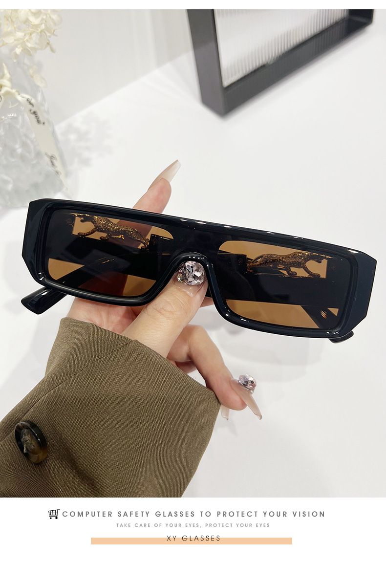 VOOTHOST Occhiali da sole alla moda da uomo e da donna con montatura quadrata, in metallo, con decorazione a testa di leopardo, monoblocco, montatura piccola, Y2K, UV400, F0287_voghion.com