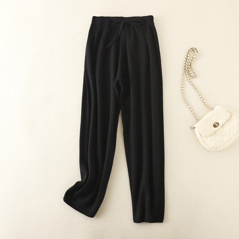 Women's fashion loose casual knitted nine point Harlan pants_voghion.com