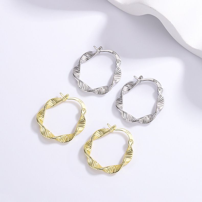 Damessieraden Eenvoudige Mode Draad Gedraaide Oorbellen Overdreven Persoonlijkheid Trend Ins High End Sense Net Rood Alle Match Ooraccessoires_voghion.com