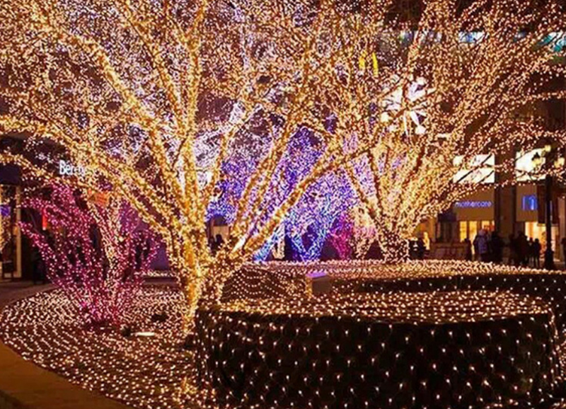 Großhandel mit Weihnachtslichterketten, LED-Farblichtern, Blinklichtern, Lichterketten, Himmelssternen und farbenfrohen dekorativen Atmosphärenlichtern für den Außenbereich_voghion.com