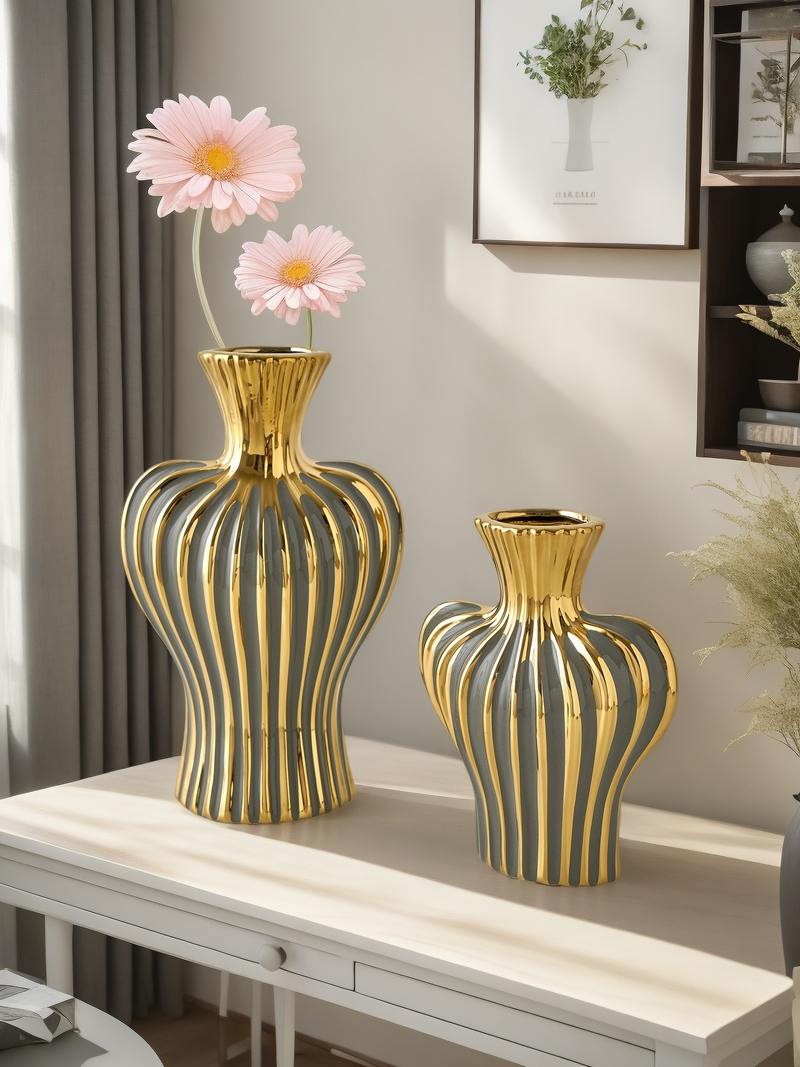 Vase en céramique à rayures de couleur assortie, design haut de gamme, idéal pour les décorations de scène haut de gamme et les fleurs._voghion.com