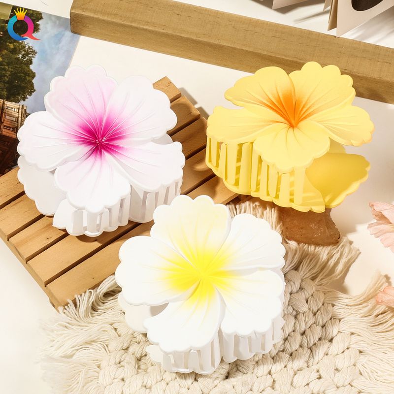 Matte Cabbage Rose Haarspange - Elegante rutschfeste Haarkralle für Frauen Strukturiertes Urlaubs-Haar-Accessoire für Strand & Hochzeit Hochsteckfrisuren_voghion.com