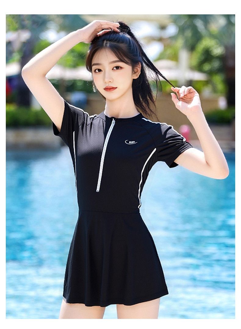 Maillot de bain 2025 Été Nouveau Maillot de bain Femme Conservateur Une Pièce Jupe Piscine Professionnel Course Sport Haut de Gamme_voghion.com