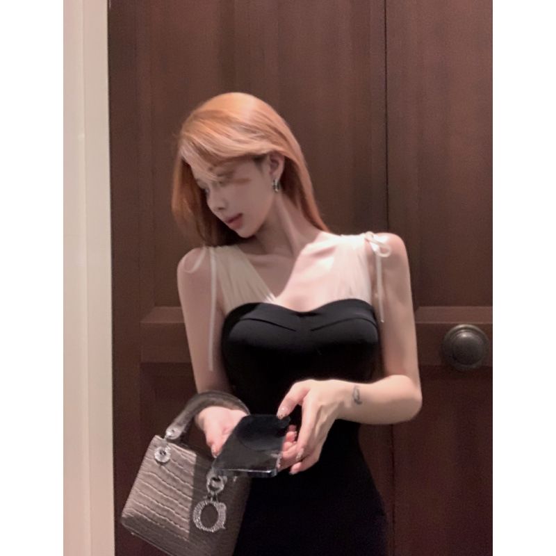 Ensemble de princesse et de voyage YIKD : caraco sans bretelles à motif arête de poisson, style identique à celui de la célébrité Zhao Lusi_voghion.com