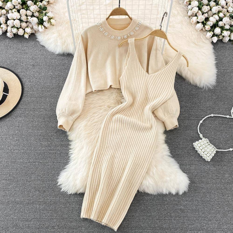 Vêtements pour femmes style mondain col rond perles taille haute court nombril nu pull deux pièces_voghion.com