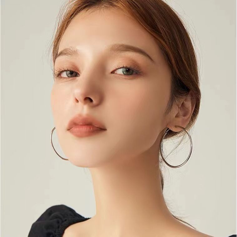 Orecchini da donna in stile freddo e temperamento, in argento Sterling 925, grandi orecchini a cerchio, orecchini di alta qualità, tutti abbinabili._voghion.com