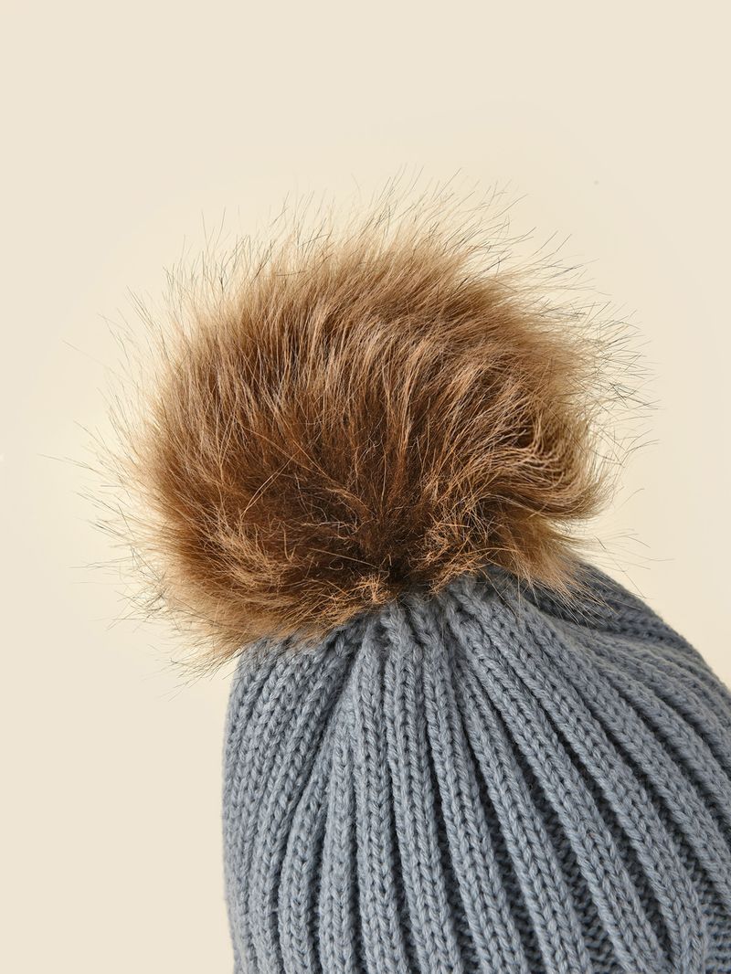 New Korean Style Women's Wool Knitted Hat Wholesale Autumn And Winter Warm Wool Ball Hat Thick Versatile Face Slimming Travel Hat_voghion.com