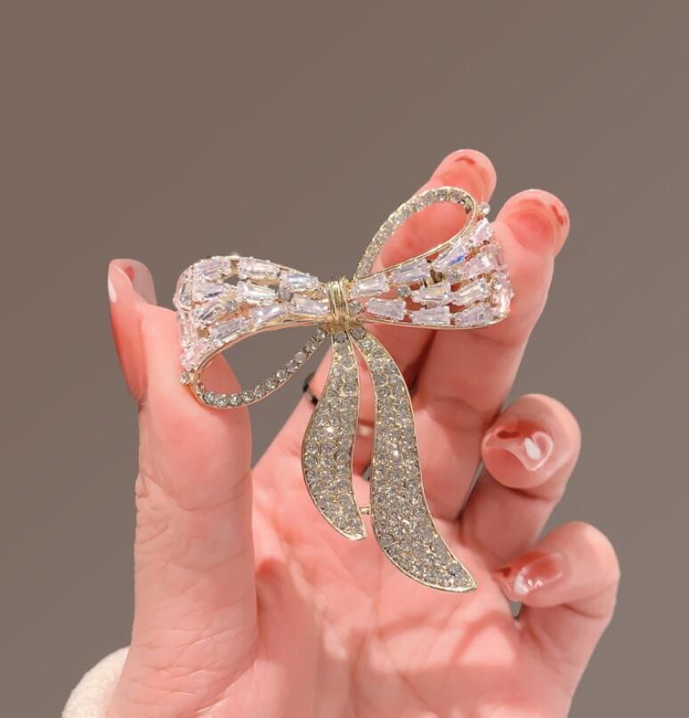 Light Luxury Bow Brooch High-end Femininity Sweater Suit Corsage Niche Pin Accessories Fixed Clothes_voghion.com