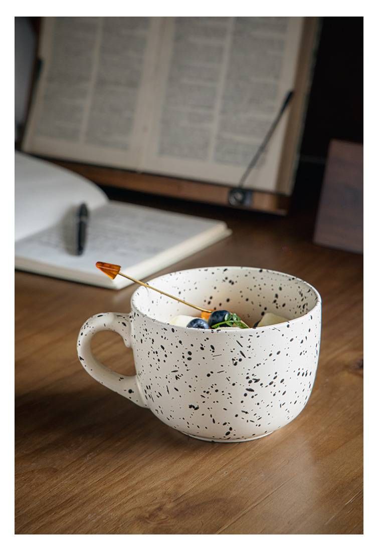 Handgefertigte Frühstücksschüssel aus Keramik mit künstlerischem Spritzerdesign – Mikrowellengeeignet, perfekt für Haferbrei, Joghurt und Suppe – Ins Ästhetisches Geschirr_voghion.com