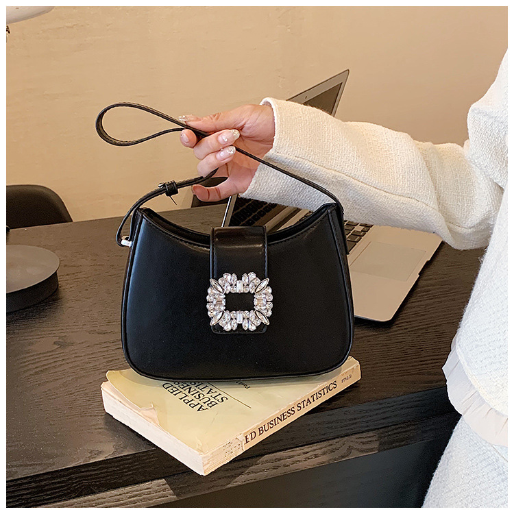 Niche Design Mini Bag Female 2023 New Summer All-match One-shoulder Messenger bag high-end sense net red small square bag_voghion.com