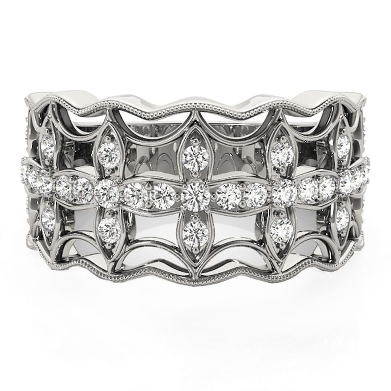Diamond Studded Four Leaf Clover Motif Ring in 14k White Gold (1/4 cttw)_voghion.com