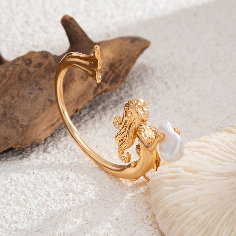 Baroque Irregular Pearl Pendant Earrings Hooks Design Sense Niche Style Ear Clips_voghion.com
