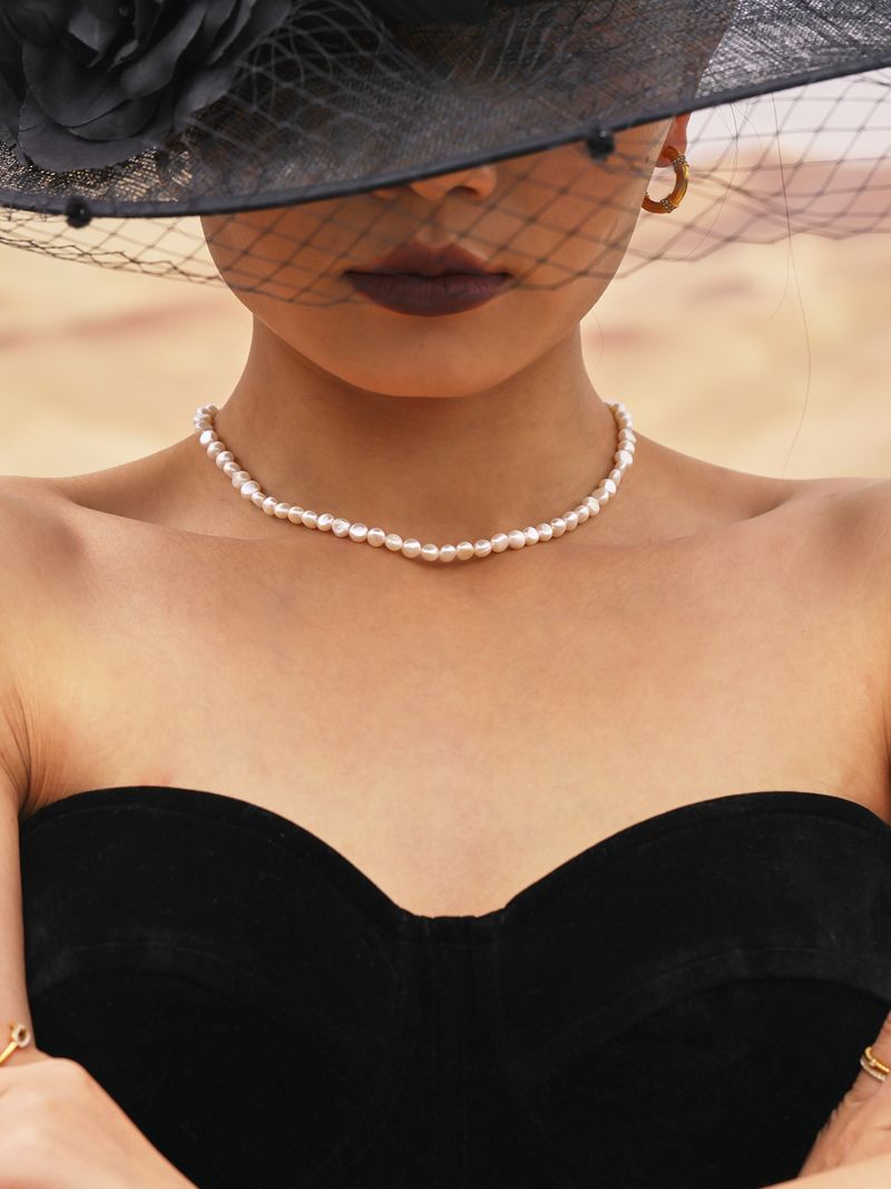 Women's Jewelry Elegant French Style Freshwater Pearl Necklace Handcrafted Beaded Luxury Choker For Women Texture Clavicle Chain Female Jewelry_voghion.com
