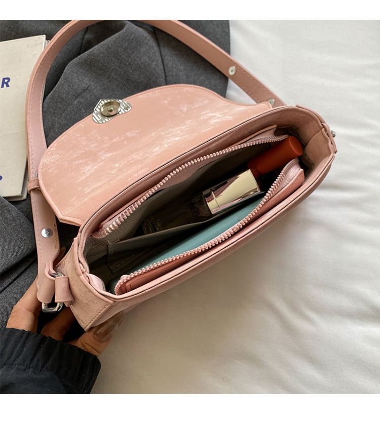 Borsa a tracolla versatile tinta unita da donna inverno 2025_voghion.com